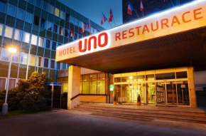 Гостиница Hotel Uno  Усти Над Орлици